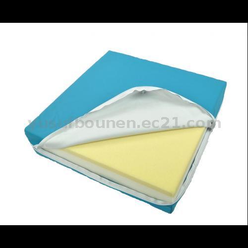 Waterproof & Breathable Soft PU Coated Medical Pillow / Cushion Covers with Zipper